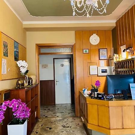 Garden 酒店 托里德尔贝纳科