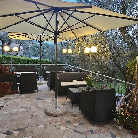 Garden Hotel