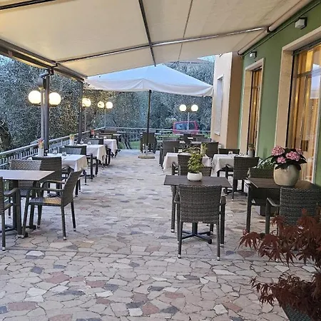 Hotel Garden Torri Del Benaco
