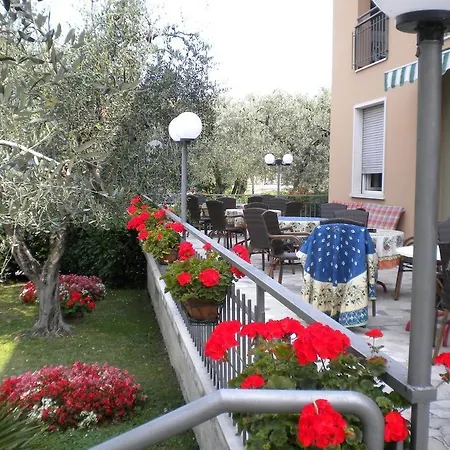 Garden 2*