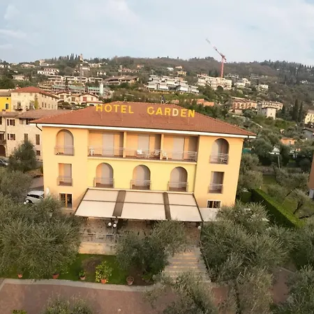 Hotel Garden 2*