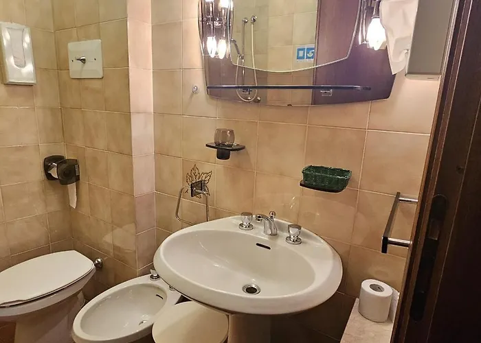 Garden 2* Torri Del Benaco