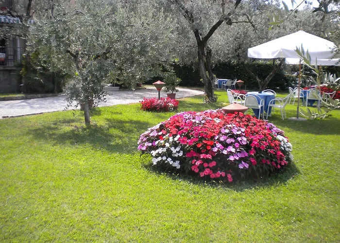 Hotel Garden Torri Del Benaco